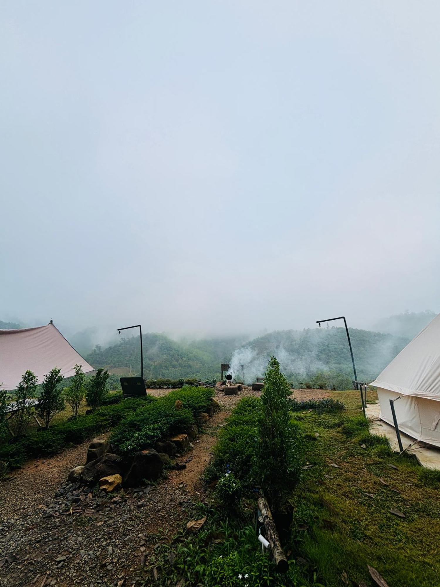 Camping Phutajoy Khaosok แคมป์ปิ้งภูตาจ้อยเขาศก Ban Thung Lang Tham Eksteriør billede